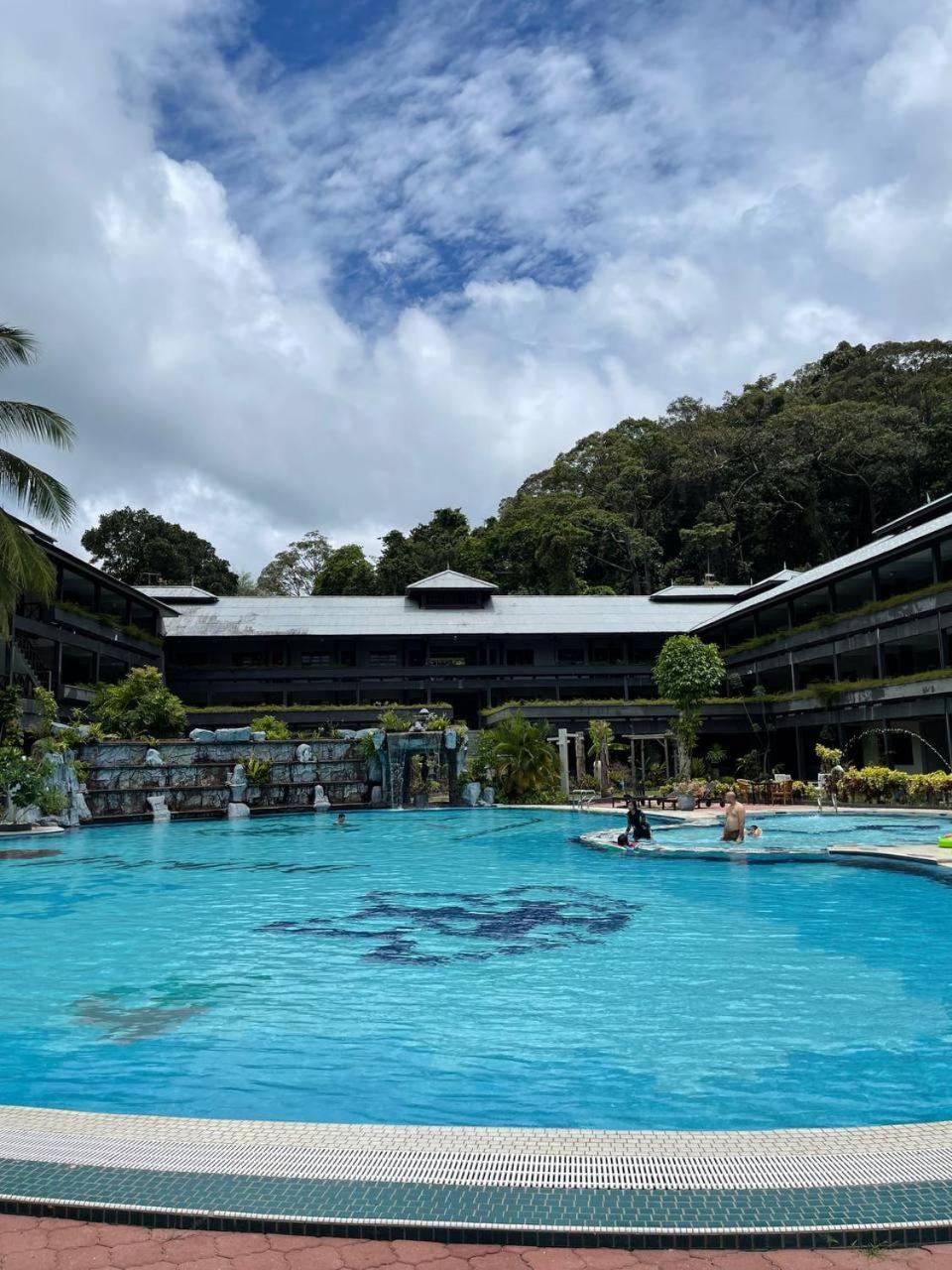 קמפונג קואלה בסוט Beach Resort - Arwana Perhentian Besar מראה חיצוני תמונה
