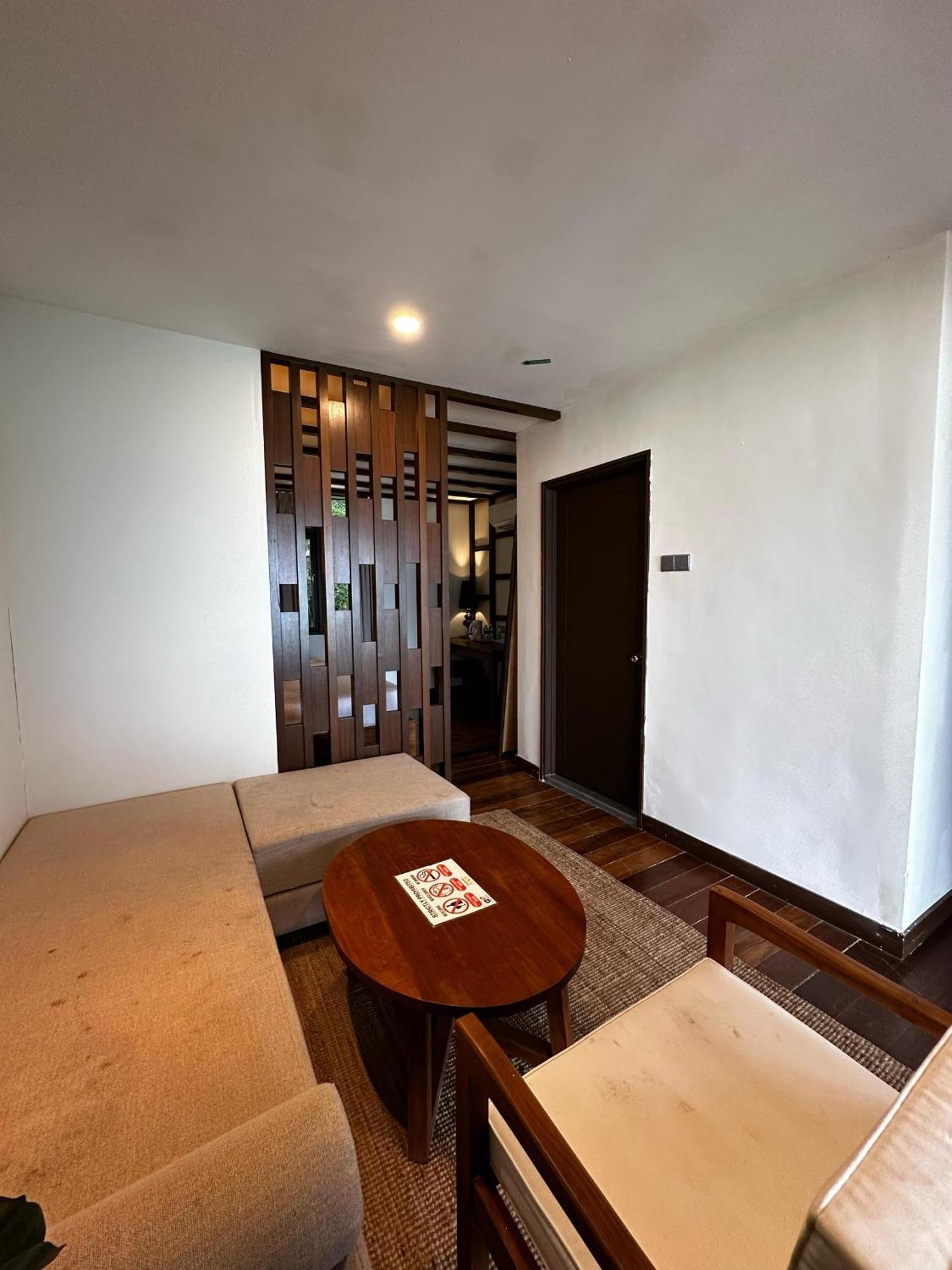 קמפונג קואלה בסוט Beach Resort - Arwana Perhentian Besar מראה חיצוני תמונה
