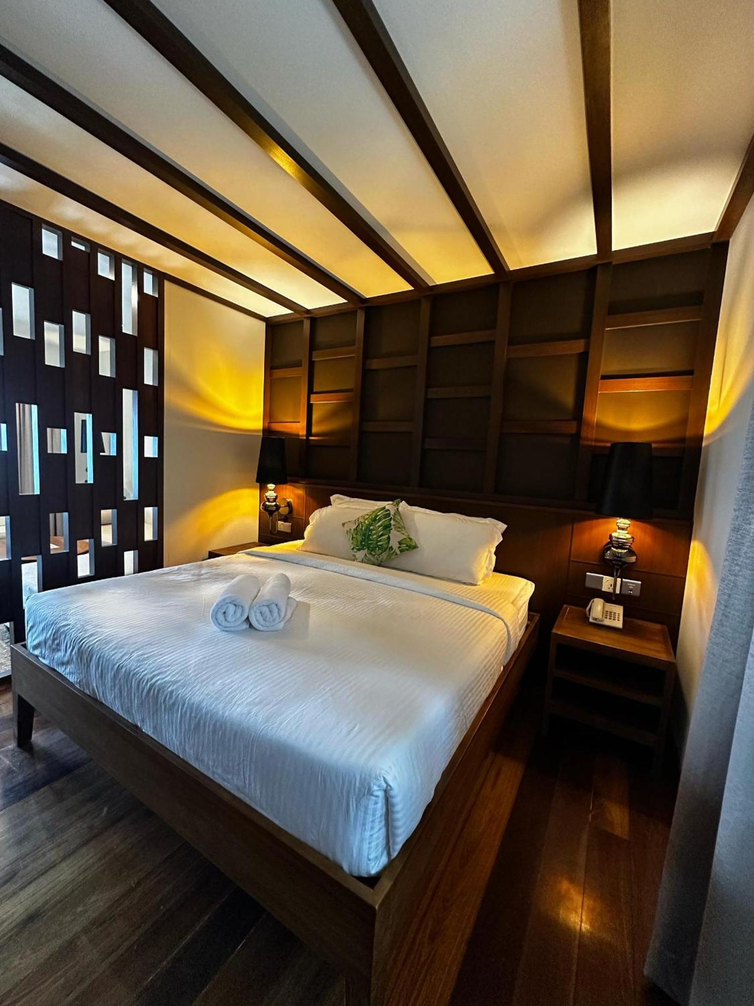 קמפונג קואלה בסוט Beach Resort - Arwana Perhentian Besar מראה חיצוני תמונה