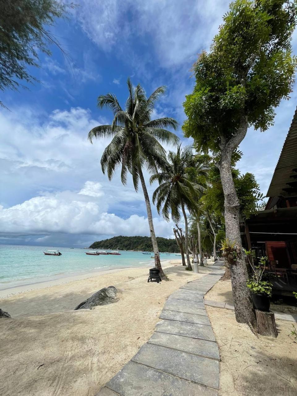 קמפונג קואלה בסוט Beach Resort - Arwana Perhentian Besar מראה חיצוני תמונה