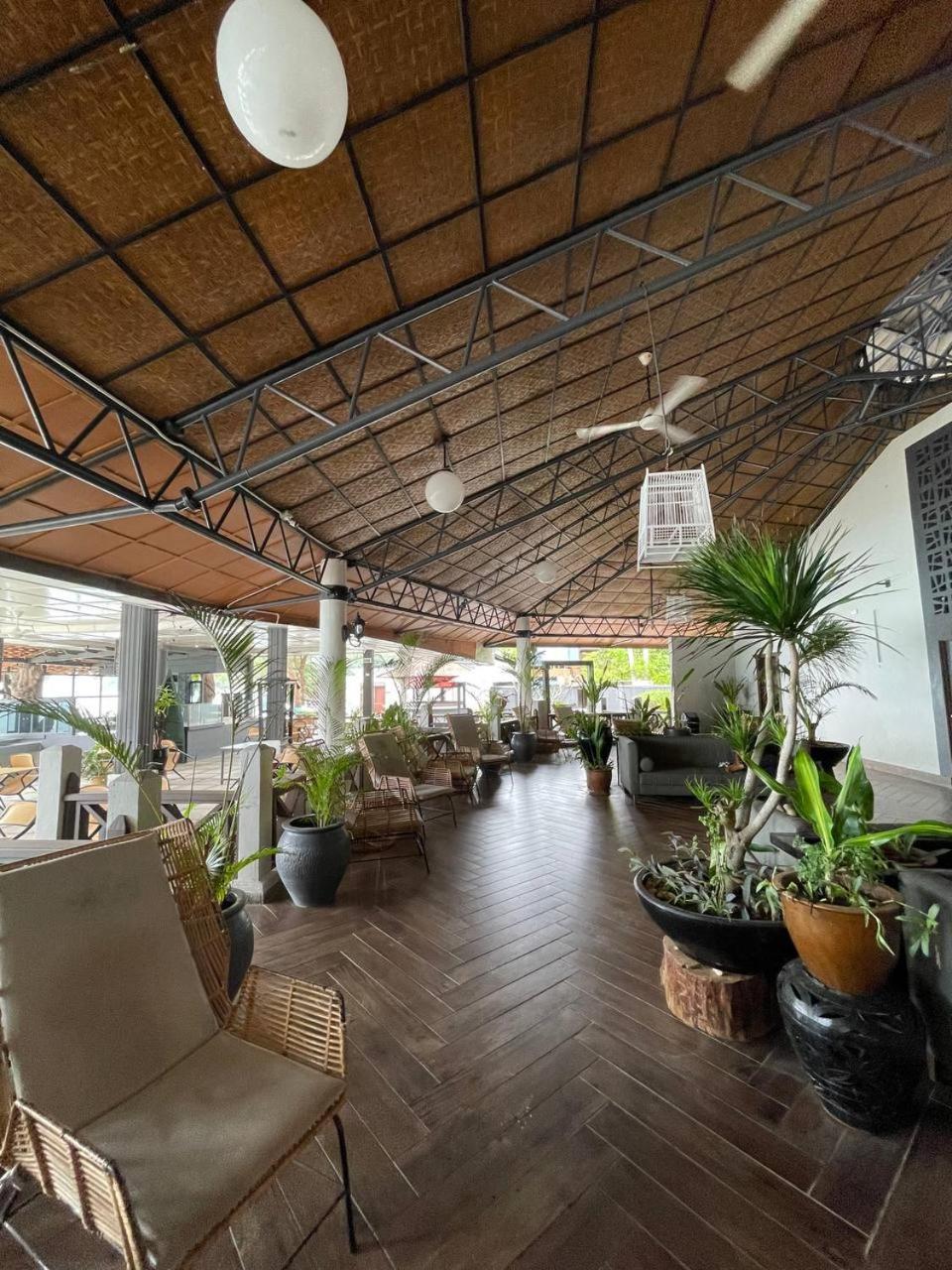 קמפונג קואלה בסוט Beach Resort - Arwana Perhentian Besar מראה חיצוני תמונה