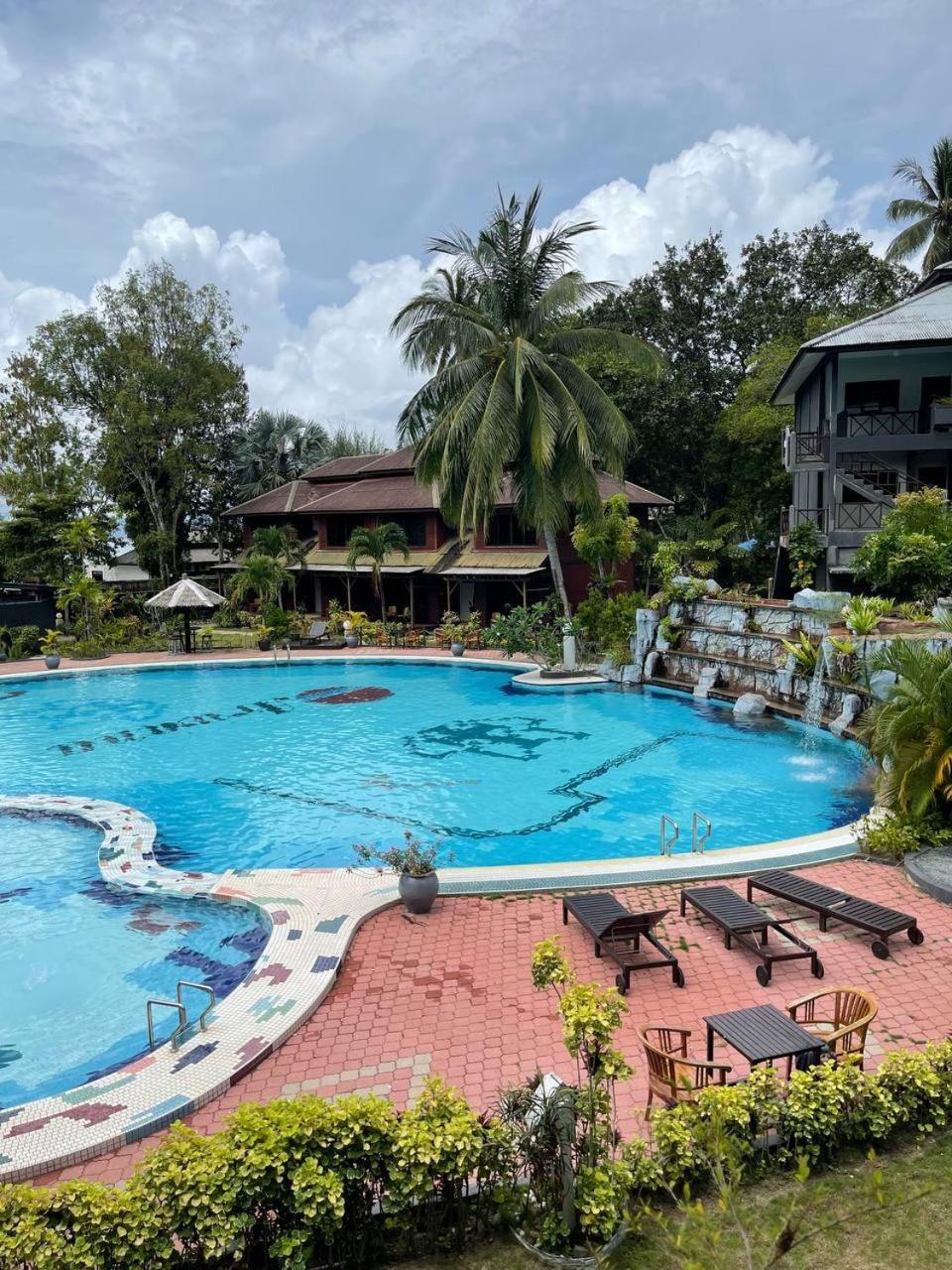 קמפונג קואלה בסוט Beach Resort - Arwana Perhentian Besar מראה חיצוני תמונה